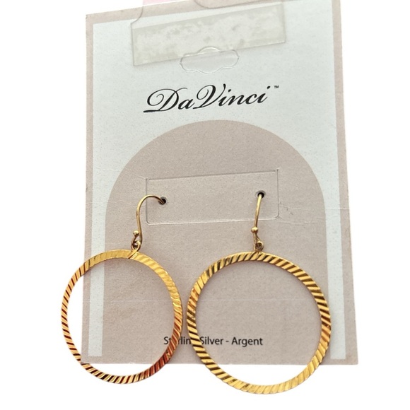 Da Vinci Gold tone Round Dangle Hoop Earrings - Picture 10 of 10